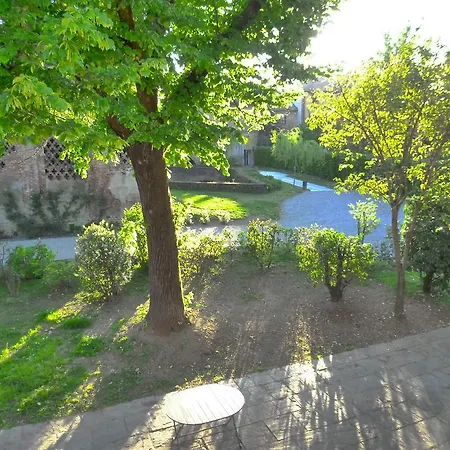 Casa Yard 펜션